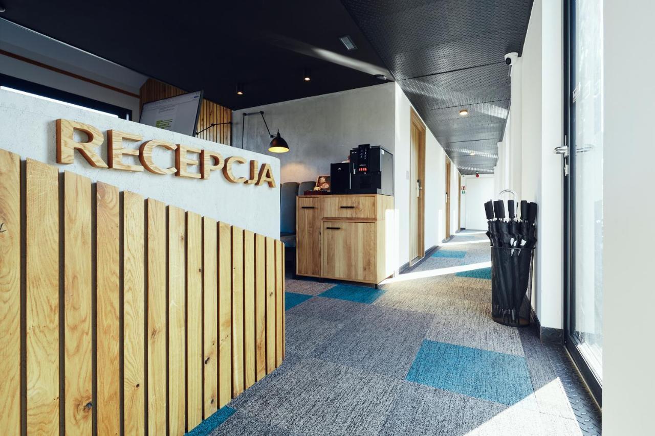 New Port - Premium Floating Aparthotel Cracovia Exterior foto